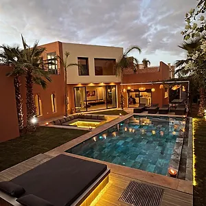 Villa Mattia Piscine Chauffee Sans Vis A Vis, Marrakesh